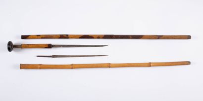 null Two sword canes, one pommel missing.
L_ of 81 cm L_93,5 cm