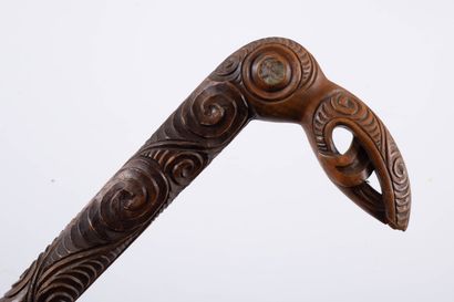 null Wood and mother-of-pearl cane, the knob simulating a bird's head.
British Columbia.
H_91...