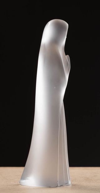 null LALIQUE France.
Virgin in pressed molded glass with a partial satin finish.
Signed...