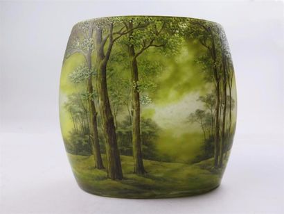 null DAUM à Nancy 

Paysage en automne

Vase lenticulaire de forme méplat

Épreuve...