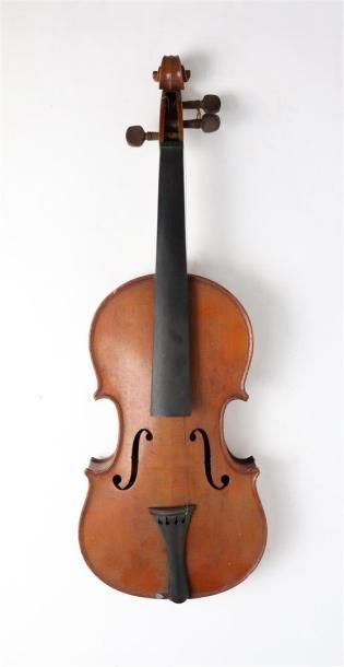 null Violon 1/2 portant étiquette Stradivarius Cremone, et AS.

L_310 mm