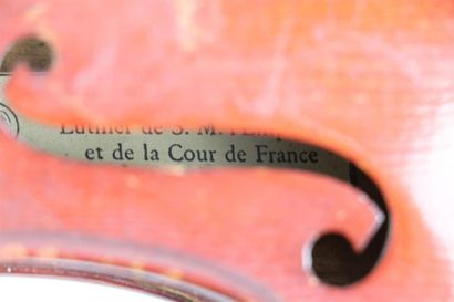 null Violon portant étiquette.

"Nicolas Bertholini, luthier de l'empereur et de...