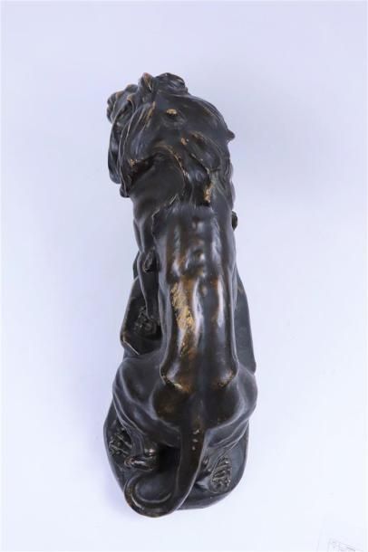 null Thomas CARTIER (1879-1943)

"Lion en furie"

Sculpture en terre cuite à patine...