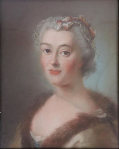null Ecole française.

Portrait de jeune femme.

Pastel sur papier.

H_39,5 cm L_31...