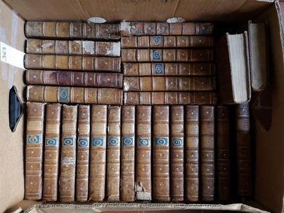 null Lot de 27 volumes in-8° reliés du xviiie siècle sur le thème des Voyages imaginaires,...