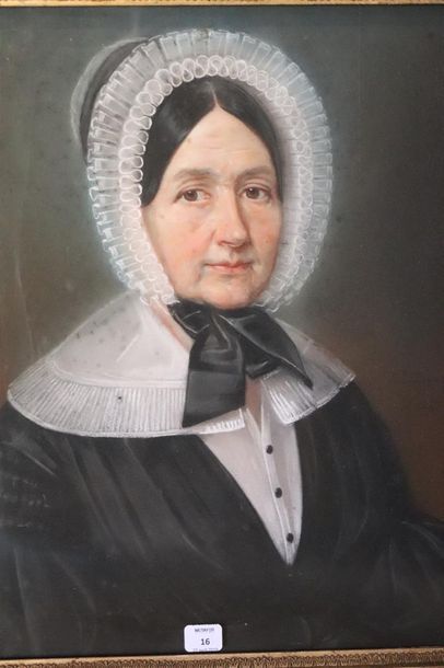 null Ecole française du XIXème siècle.

Portrait de femme au fichu.

Pastel sur papier

H_37.5...