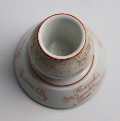 null Pyrogène publicitaire en porcelaine blanche émaillée rouge pour Marcelot à Cosne.

H_8...