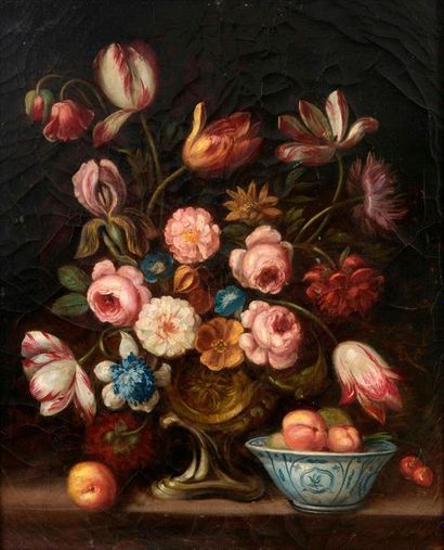 ECOLE FRANÇAISE XXe siècle, dans le goût du XVIIe siècle 
Vase de fleurs et coupe...