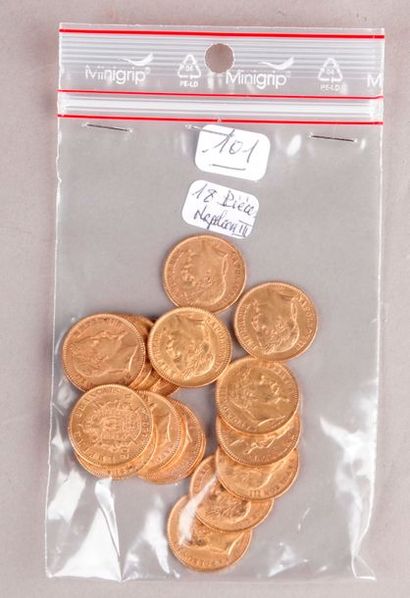 null 
Dix-huit pièces de 20 Francs or Napoléon III tête laurée.
