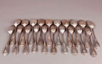 null TEN LARGE SILVER CUTTERS, piriform spatula with fillets and rinceaux, Minerva...