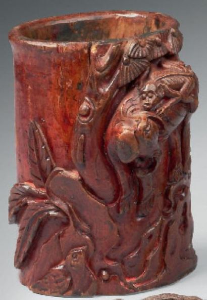 CHINE - OBJETS DE LETTRES BITONG, porte-pinceaux de forme ovoïde, sculpté en relief...