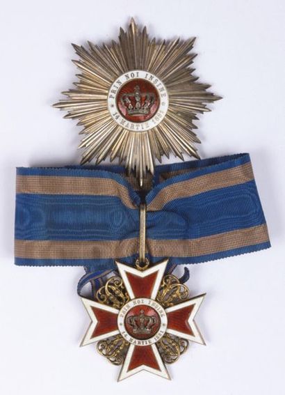 null ROUMANIE Ensemble comprenant étoile de Commandeur et plaque de Grand Officier...