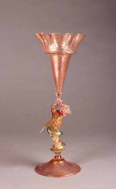 null Large VASE in tinted and gilded glass with coiled dragon decoration, flared...