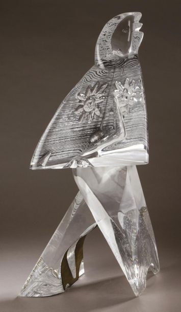 GALLARD CHRISTOPHE (NÉ EN 1956) 
Standing figure with flower
Sculpture in plexiglass...