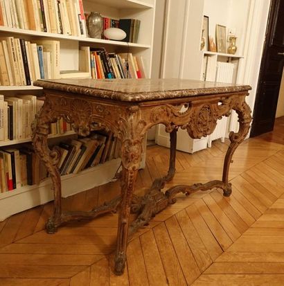 null MIDDLE TABLE all sides in carved wood with openwork shell decoration, foliated...