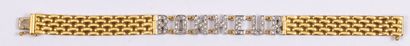 null BRACELET in yellow gold, grain of rice link, in the centre a lettered link paved...