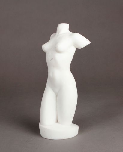 Pascal BOUREILLE (1909-1999) 
Nude woman with head. White marble subject.
H. 30 ...