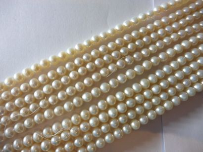 null NEW choker necklaces with pearl fantasy, 40 cm long each