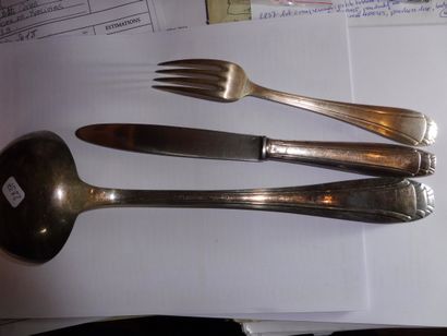 null KITCHEN SET art deco model including 10 large forks, 12 large knives, 1 soup...