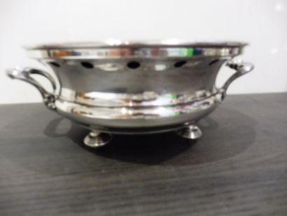 null Circular candle warmer with two side handles, silver plated pirouette feet,...