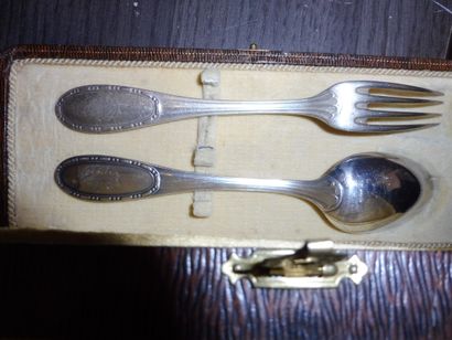 null Child's cutlery model PL - ARTOIS ERCUIS silver plated metal (good condition)...