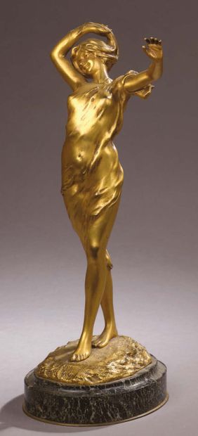 Francis La Monaca (1882-1937) Danseuse
Epreuve en bronze doré, signée sur la terrasse.
H....