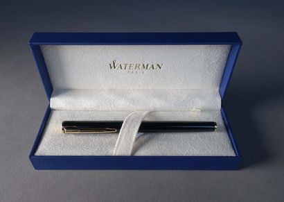WATERMAN. Fountain pen in black resin and...