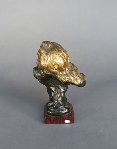  Emmanuel VILLANIS (1858-1914) 
Rêve 
Epreuve en bronze patiné et doré, signée et...