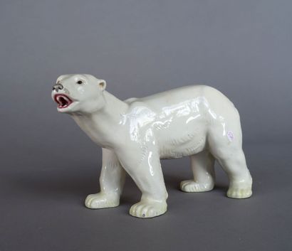 Ours polaire en céramique émaillée blanc....