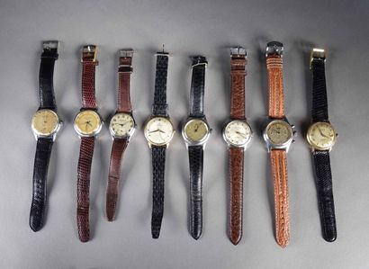  Lot de huit montres bracelet en métal de marques diverses, dont Movado, Jaeger le...