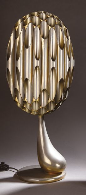 Michel ARMAND Lampe « Morille » en métal formée de tubes repercés juxtaposés, posant...