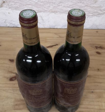 null 2 bouteilles Château LAROSE-TRINTAUDON - Haut Médoc 1989 Etiquetets légèrement...
