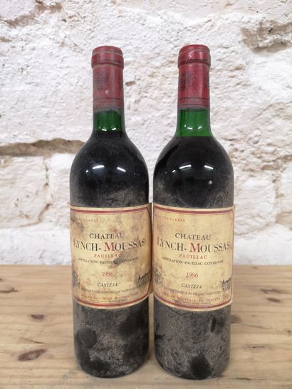 null 2 bouteilles Château LYNCH-MOUSSAS - 5é Gcc Pauillac 1986 Etiquettes tachées...