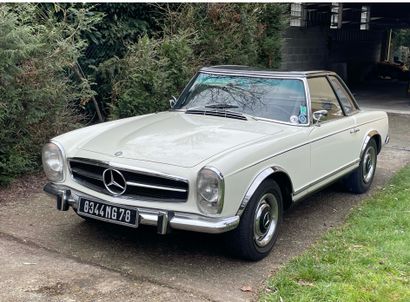 null MERCEDES-BENZ 230 SL Pagode W113.
Numéro de série 11304210011246, date de première...