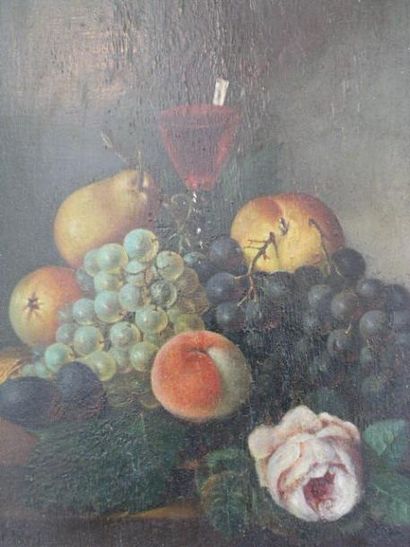 Ecole Moderne Nature morte aux fruits et à la rose. Huile sur panneau. 49,5 x 39...