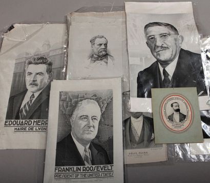 Ecole de tissage M.BUCHMANN à Lyon Lot de portraits d'hommes politiques en soie tissée...
