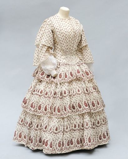 null ROBE D'ÉTÉ à disposition, vers 1855, mousseline de coton blanc imprimée à disposition...