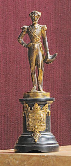 Ecole FRANÇAISE vers 1840 Statuette représentant le duc d'Orléans, en bronze ciselé...