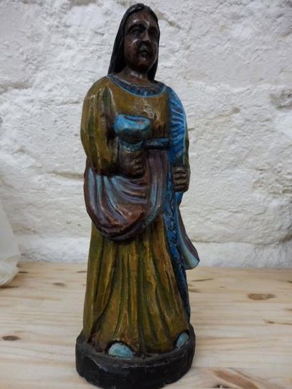 null ‘’Jeune femme martyre’’ tenant la palme et le calice statue en bois sculpté...