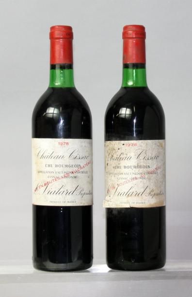 Lot de deux bouteilles de Château CHATEAU...