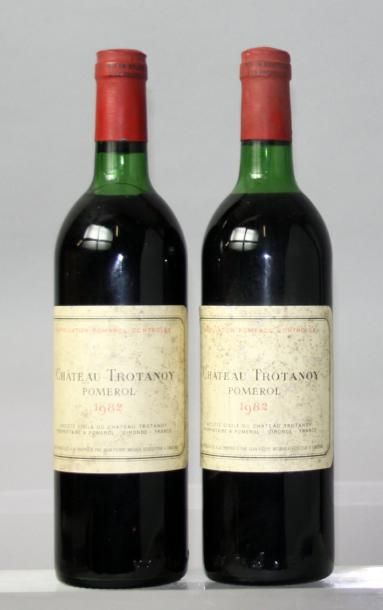 Deux bouteilles Château TROTANOY -
Pomerol...