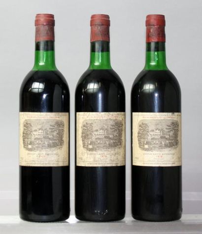 Trois bouteilles Château LAFITE ROTHSCHILD...