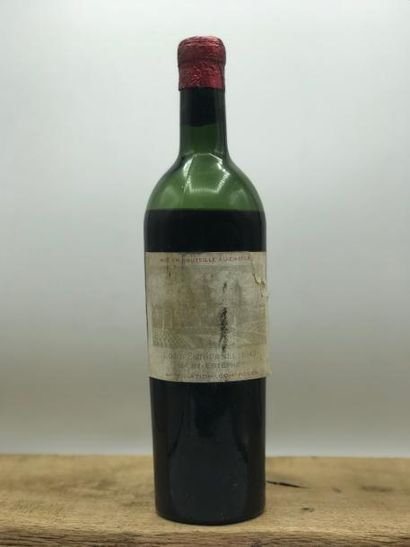 null 1 bouteille Château Cos d'Estournel 2e Cru Classé Saint-estèphe 1945 (niveau...