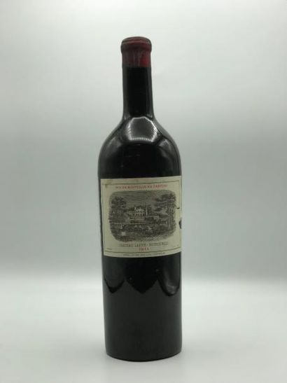 null 1 bouteille Château Lafite Rothschild 1er Cru Classé Pauillac 1911 (niveau:...
