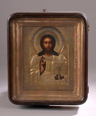 null ICÔNE.
Christ Pantocrator.
Chromolithographie sur bois. Conservée sous une oklad...