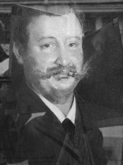LARD MAURICE (1864-1908) Portrait d'homme Pastel, signé en bas à gauche. 48x38cm
