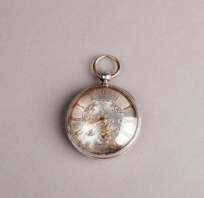 null MONTRE de poche, le boitier en argent gravé d'un cartouche sur fond d'entrelacs,...