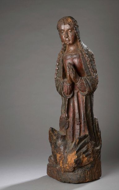null Statue de Sainte Marthe à la tarasque en bois sculpté avec des restes de polychromie.
(Manque...
