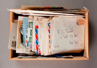 null TIMBRES. Boîte de courriers semi-modernes et modernes, quelques plis intéressants...