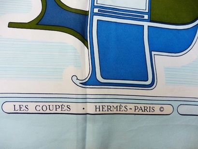 null HERMES Foulard ‘’les coupés’’ par F. de la PERRIERE Soie (taches)